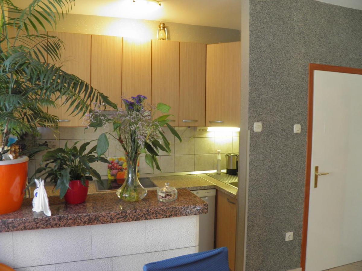 Apartment Mirca 2838B Kültér fotó